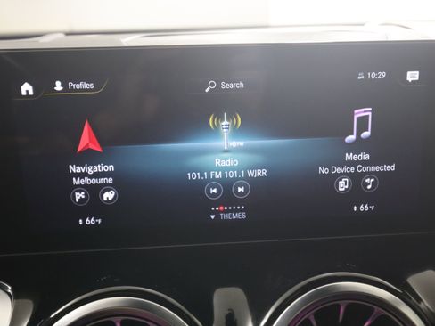 Used 2023 Mercedes-Benz EQB 350 4MATIC SUV image 17