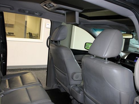 Used 2012 Honda Odyssey EX-L image 34