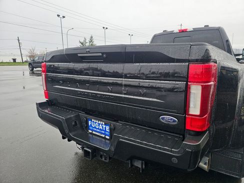 Used 2022 Ford F350 Platinum image 7