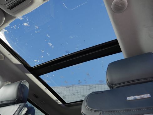 Certified 2024 Ford F350 Limited w/ FX4 Off-Road Package image 5