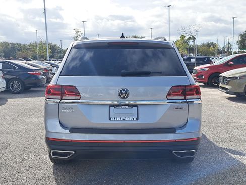 Used 2021 Volkswagen Atlas SE w/ Panoramic Sunroof Package image 5