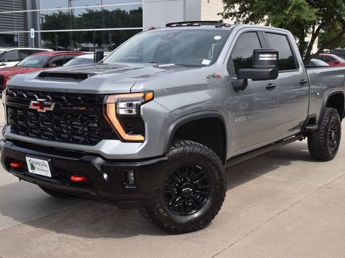 Used 2026 Chevrolet Silverado 2500 ZR2 AWD/4WD image 44