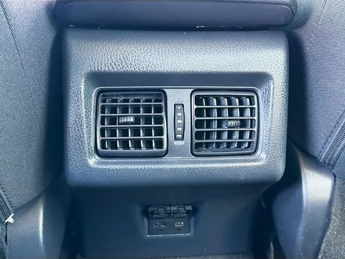 Used 2025 Toyota Camry LE FWD image 23