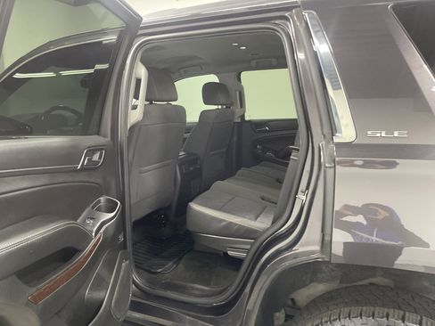 Used 2018 GMC Yukon SLE w/ SLE Value Package image 13