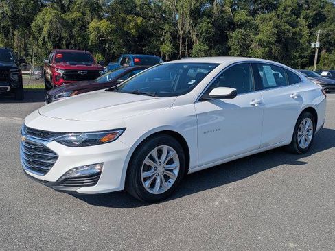 Used 2025 Chevrolet Malibu LT FWD image 8