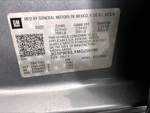 Used 2021 GMC Sierra 1500 AT4 w/ AT4 Value Package AWD/4WD image 5