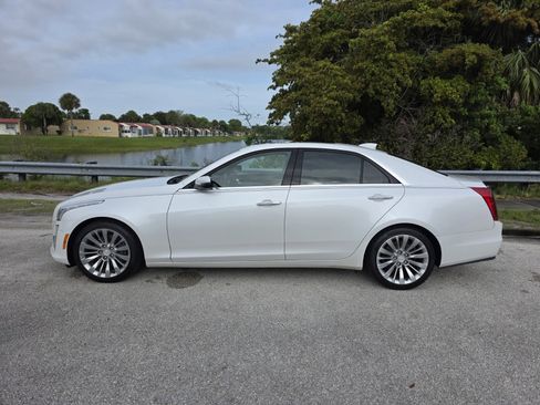 Used 2019 Cadillac CTS Premium Luxury RWD image 7