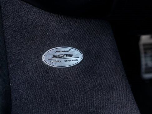 Used 2016 McLaren 650S Spider image 35