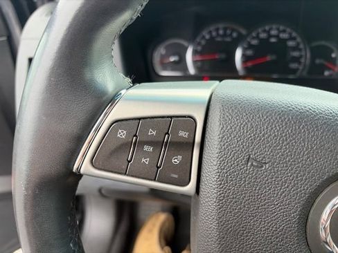 Used 2008 Cadillac STS AWD w/ Preferred Equipment Group image 11
