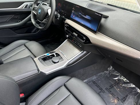 Used 2025 BMW i4 xDrive40i w/ Parking Assistance Package AWD/4WD image 16