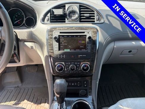 Used 2014 Buick Enclave Leather FWD image 9