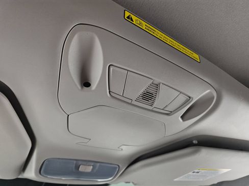 Used 2022 Ford Transit Connect XL FWD image 44