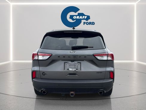 Used 2022 Ford Escape SEL w/ SEL Stealth AWD Package image 9