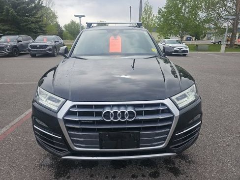 Used 2018 Audi Q5 2.0T Premium Plus w/ Premium Plus Package AWD/4WD image 2