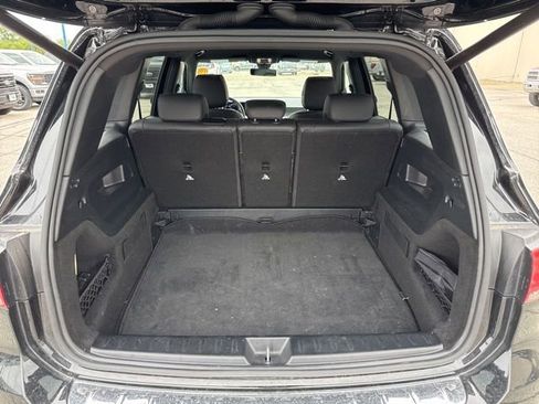Used 2023 Mercedes-Benz GLB 250 4MATIC image 14