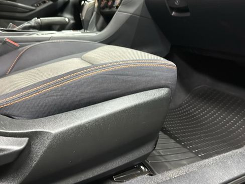 Used 2018 Subaru Crosstrek 2.0i Premium image 25