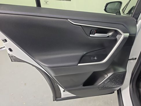 Certified 2024 Toyota RAV4 XSE AWD/4WD image 32