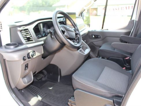 Used 2023 Ford Transit 350 XLT RWD image 23