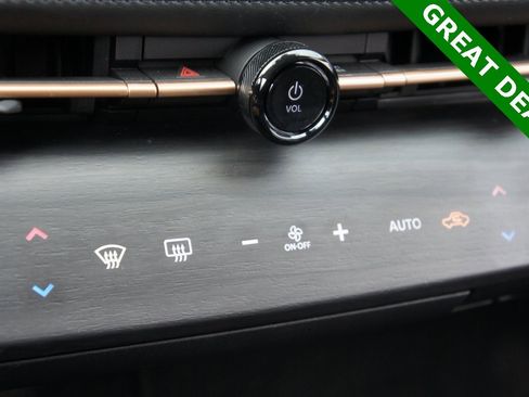 Used 2023 Nissan Ariya AWD image 25