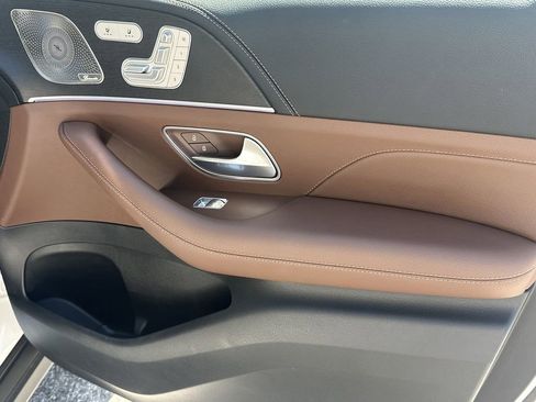 Certified 2024 Mercedes-Benz GLE 350 4MATIC w/ Driver Assistance Package image 16