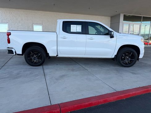 Used 2023 Chevrolet Silverado 1500 RST w/ Convenience Package II image 2