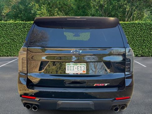 Used 2025 Chevrolet Suburban RST w/ Comfort Package image 8