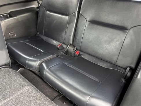 Used 2024 Mitsubishi Outlander SE image 17