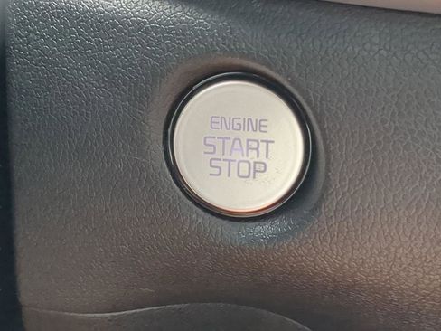 Used 2026 Kia Sorento SX Prestige w/ Olive Brown Leather Package image 25