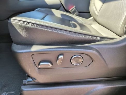 Certified 2023 GMC Yukon Denali AWD/4WD image 18