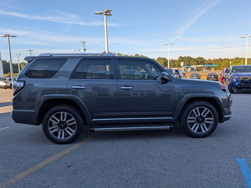 Used 2023 Toyota 4Runner Limited image 6