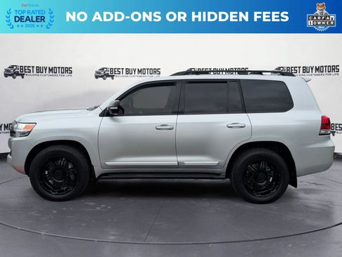 Used 2017 Toyota Land Cruiser AWD/4WD image 5