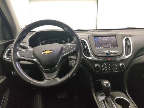 Used 2020 Chevrolet Equinox LT w/ Midnight Edition image 22