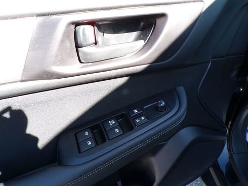 Used 2017 Subaru Outback 2.5i w/ Popular Package #2 image 14