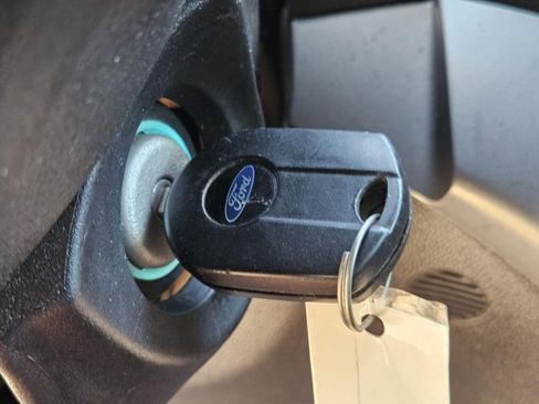 Used 2018 Ford Escape S image 16