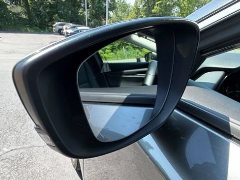 Used 2023 MAZDA MAZDA3 s FWD image 16