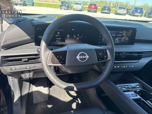 Used 2025 Nissan Murano SV AWD/4WD image 26