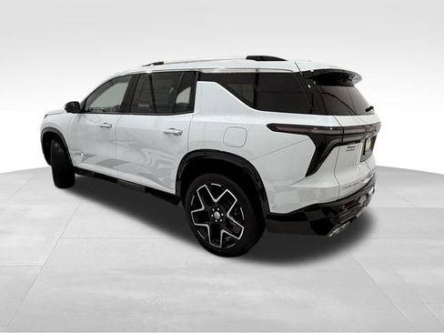 New 2026 Chevrolet Traverse High Country image 2