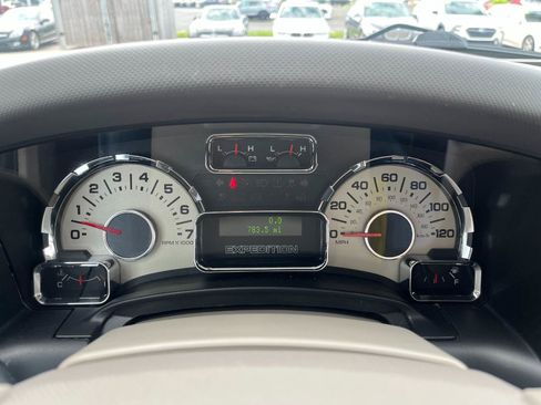 Used 2014 Ford Expedition Limited w/ Equipment Group 301A AWD/4WD image 40