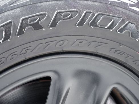 Used 2021 Jeep Wrangler Sport image 41