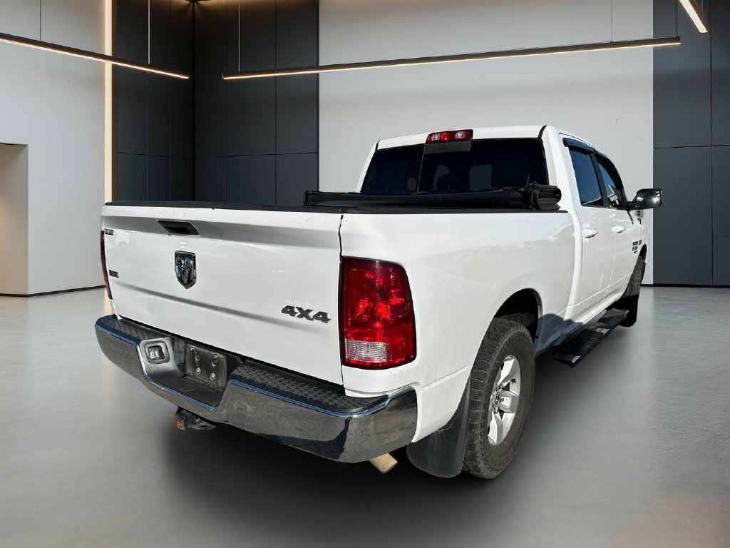 Used 2020 RAM 1500 Classic SLT AWD/4WD image 9