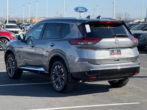 New 2026 Nissan Rogue Platinum w/ Tech Package AWD/4WD image 6