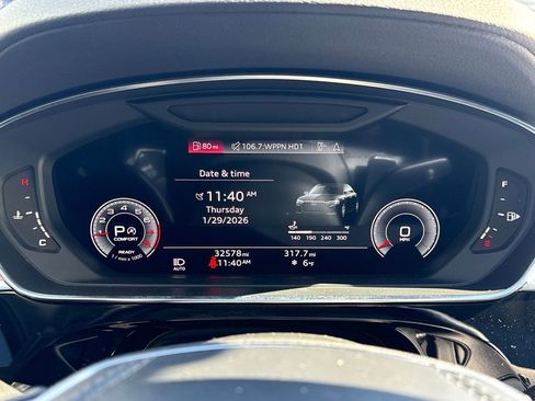 Used 2022 Audi A8 L 3.0T w/ Executive Package image 28