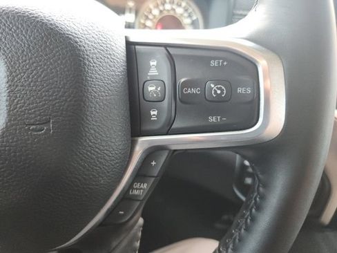 Used 2024 RAM 2500 Laramie w/ Safety Group AWD/4WD image 29
