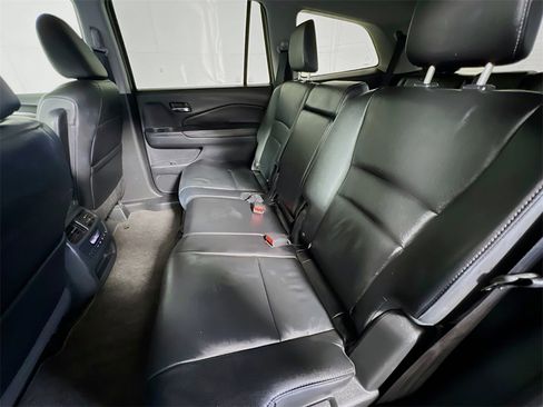 Used 2016 Honda Pilot EX-L image 25