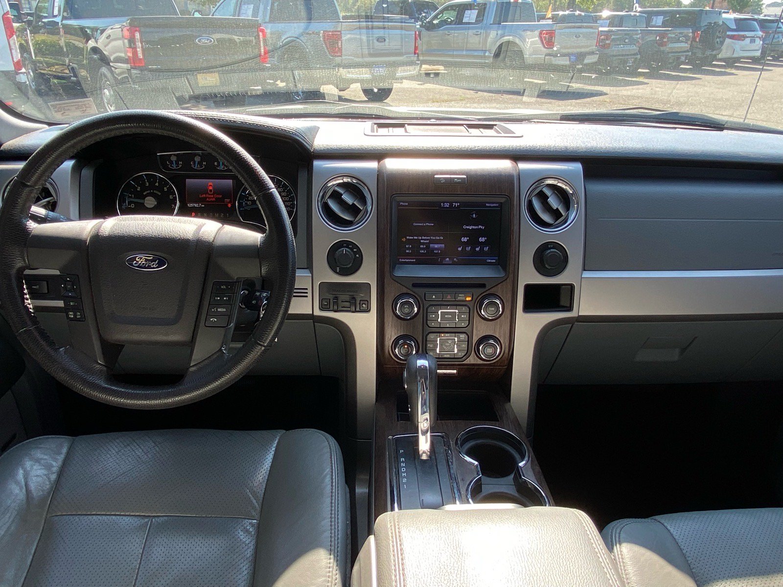 Used 2013 Ford F150 Lariat w/ Luxury Equipment Group AWD/4WD image 12
