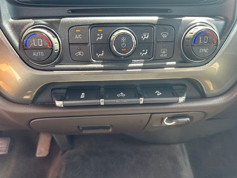 Used 2017 Chevrolet Silverado 1500 LT w/ All Star Edition AWD/4WD image 16
