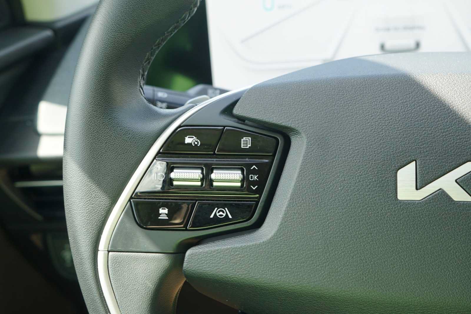 Certified 2024 Kia EV6 Light RWD image 15