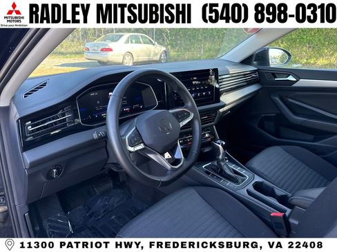 Used 2025 Volkswagen Jetta S FWD image 4