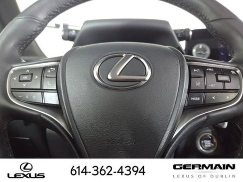 Used 2023 Lexus ES 350 w/ Premium Package FWD image 23