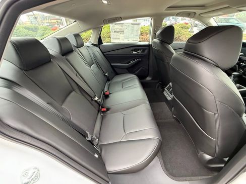 New 2025 Honda Accord Touring image 38